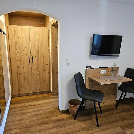 Bergkristall Bed & Breakfast 3*