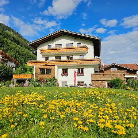 Bergkristall Bed & Breakfast 3*